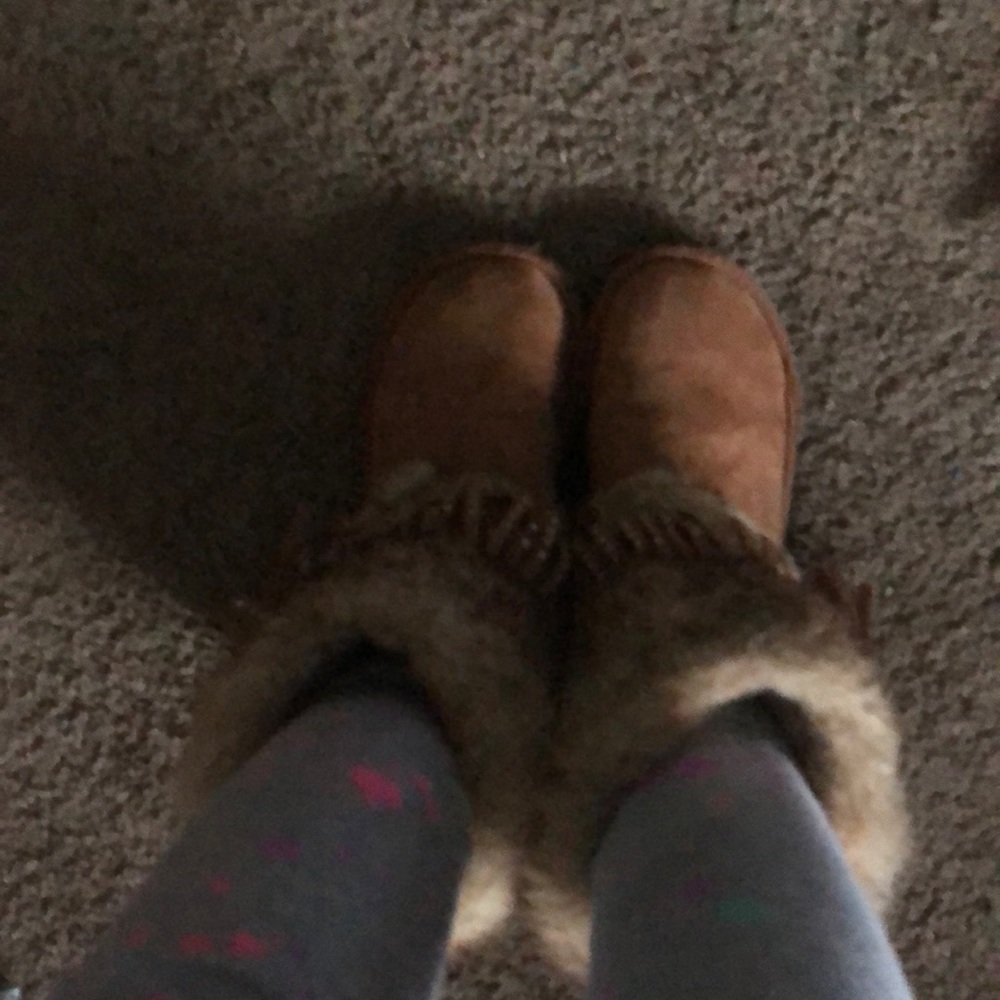 Very comfortable good for cold and hot weather